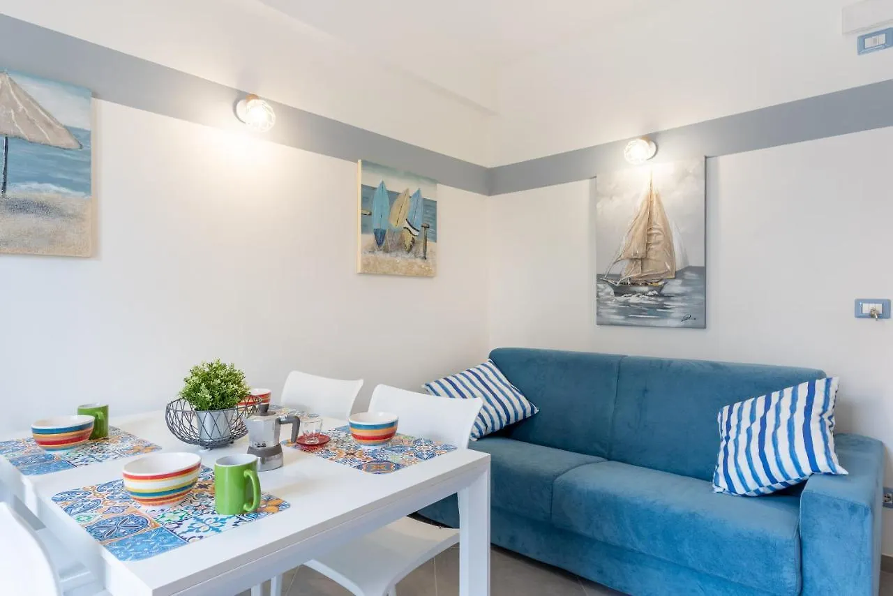 La Casa Di Tobia & Little Paradise Beach Apartments Giardini Naxos Itálie