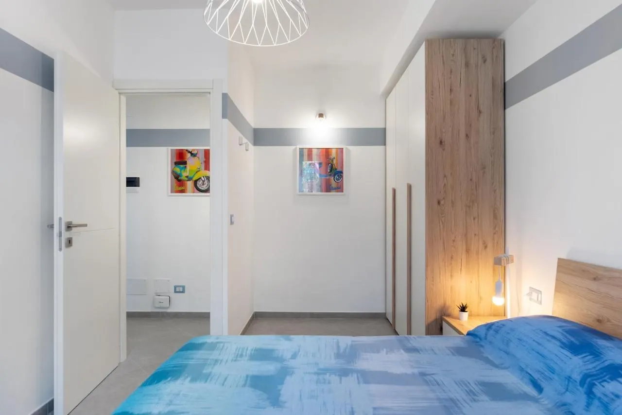 Appartamento La Casa Di Tobia Central Flat near the Sea Giardini Naxos